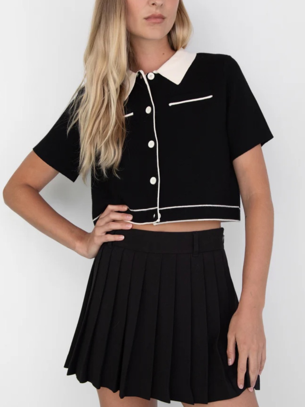 Oak + Fort CROPPED KNIT CONTRAST TRIM TOP
